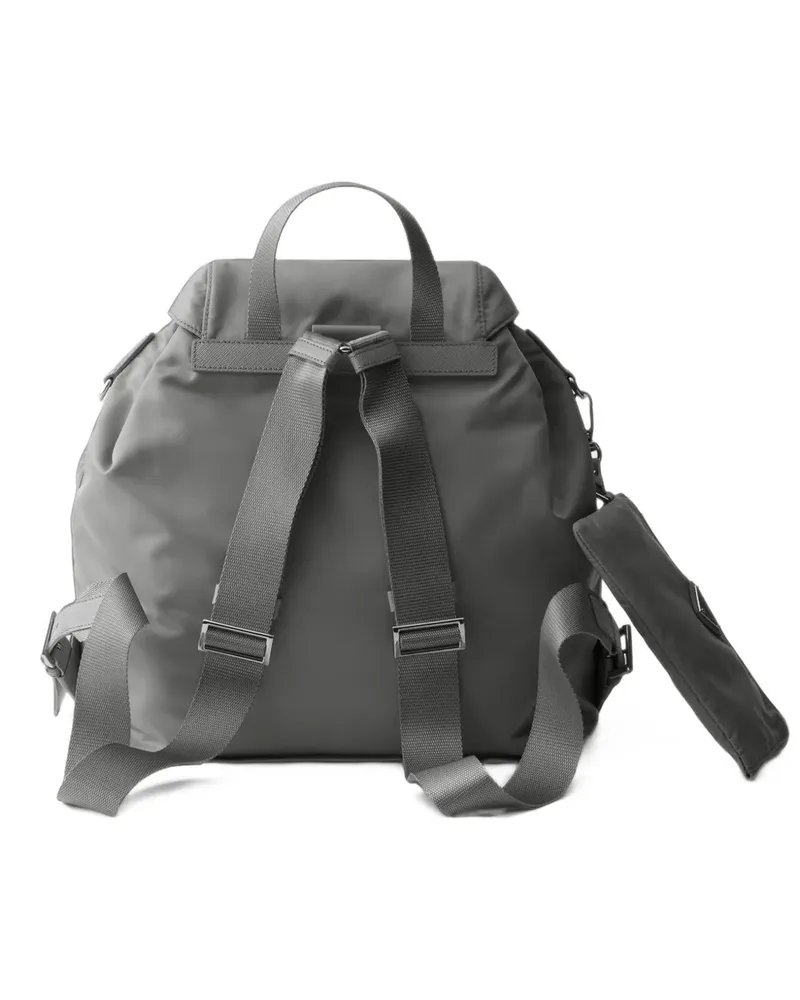 Prada medium Re-Nylon Backpack - Grau Grau