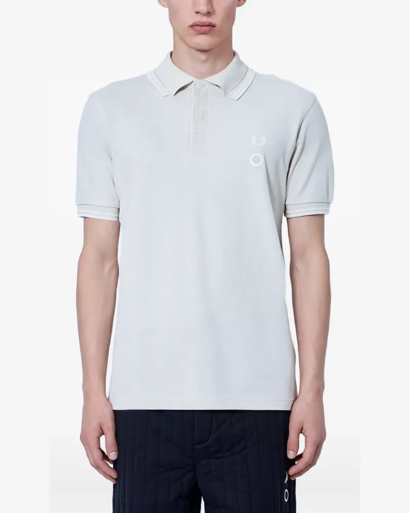 Fred Perry Piqué-Poloshirt mit Logo-Stickerei - Nude Nude