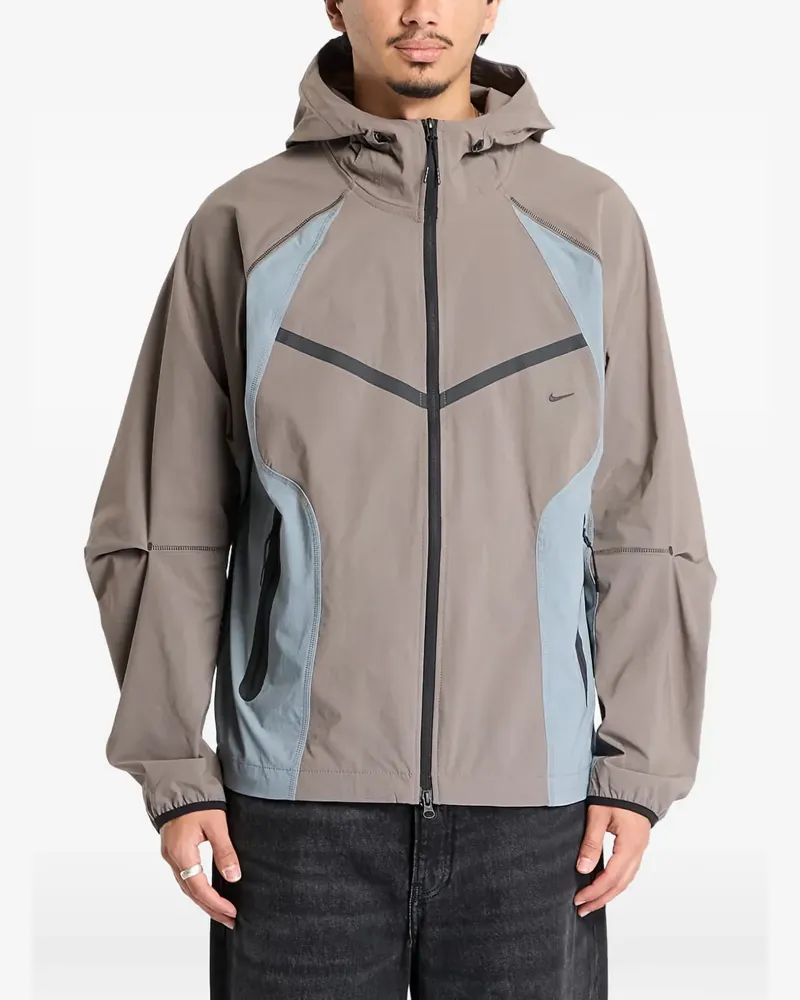 Nike Jacke in Colour-Block-Optik - Braun Braun