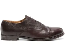 Oxford-Schuhe aus strukturiertem Leder