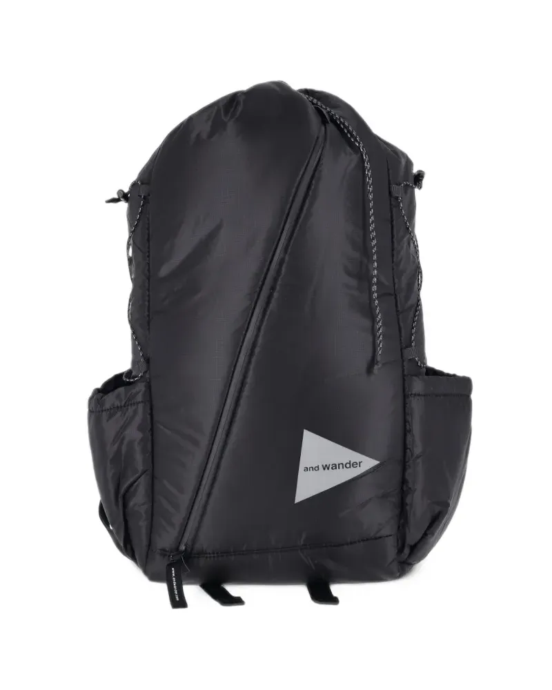 and wander Gepolsterter Rucksack mit Logo-Print - Schwarz Schwarz