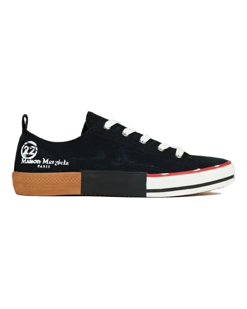 Maison Margiela logo-print sneakers - Schwarz Schwarz