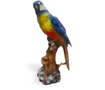 Große Skulptur im Papagei-Design