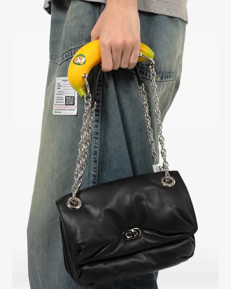 MIHARAYASUHIRO banana-handle padded leather shoulder bag - Schwarz Schwarz
