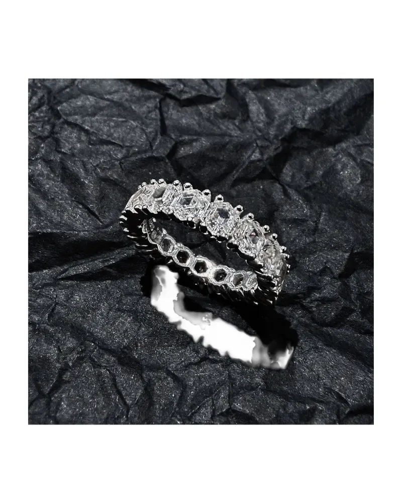 Hatton Labs Ring mit Kristallen - Silber Silber