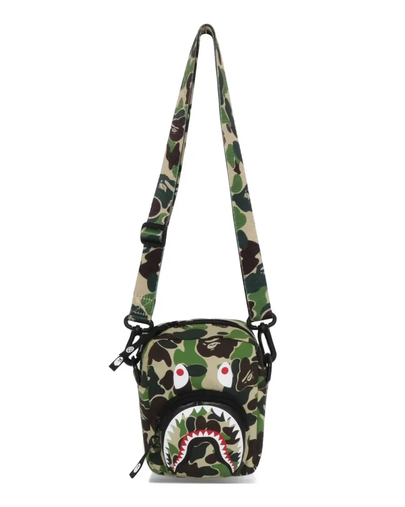 BAPE Shark camouflage-print messenger bag - Grün Grün