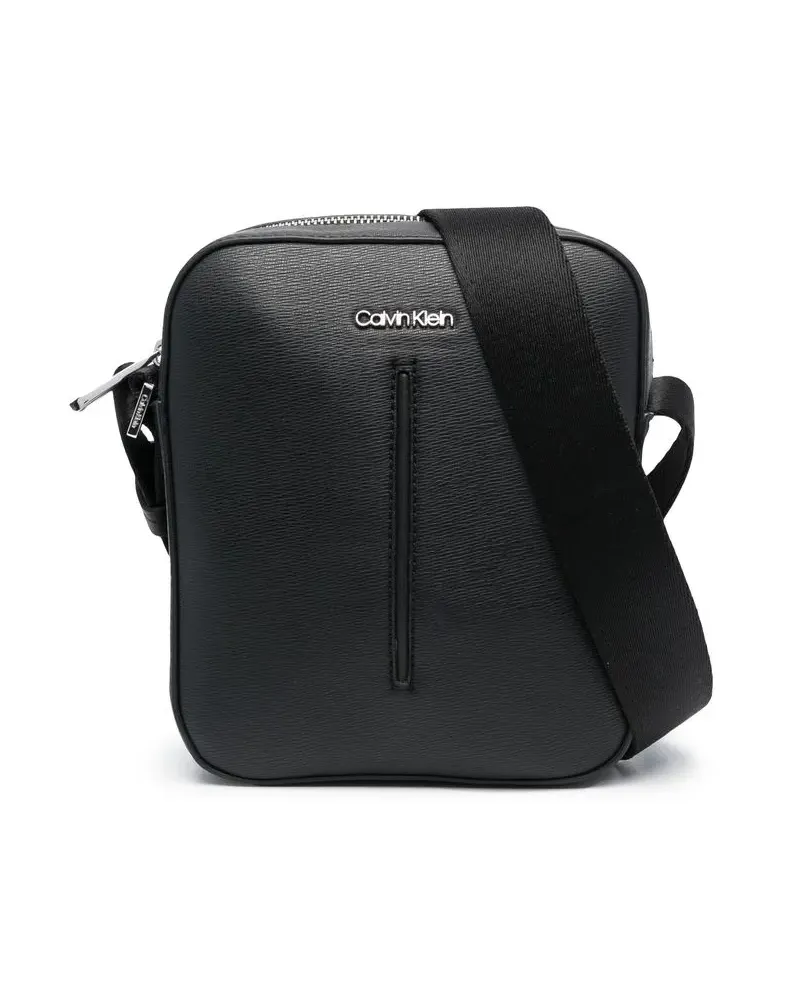 Calvin Klein Kuriertasche mit Logo-Schild - Schwarz Schwarz