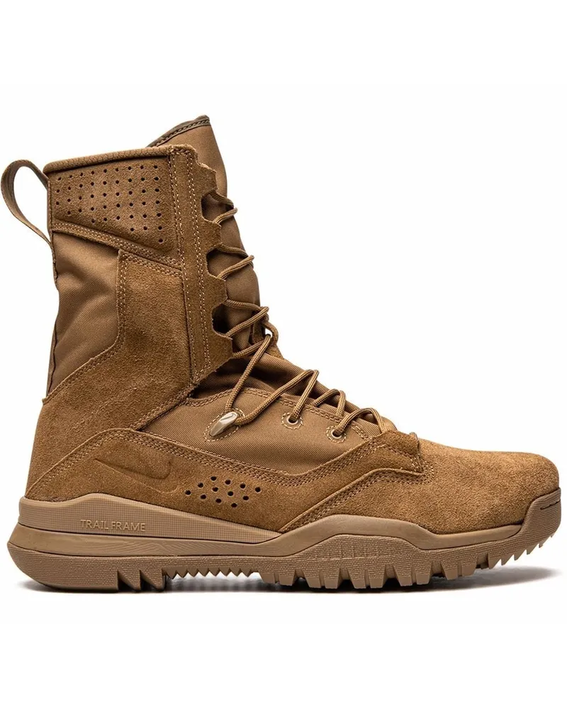 Nike SFB Field 2 8 Inch Military-Stiefel - Braun Braun