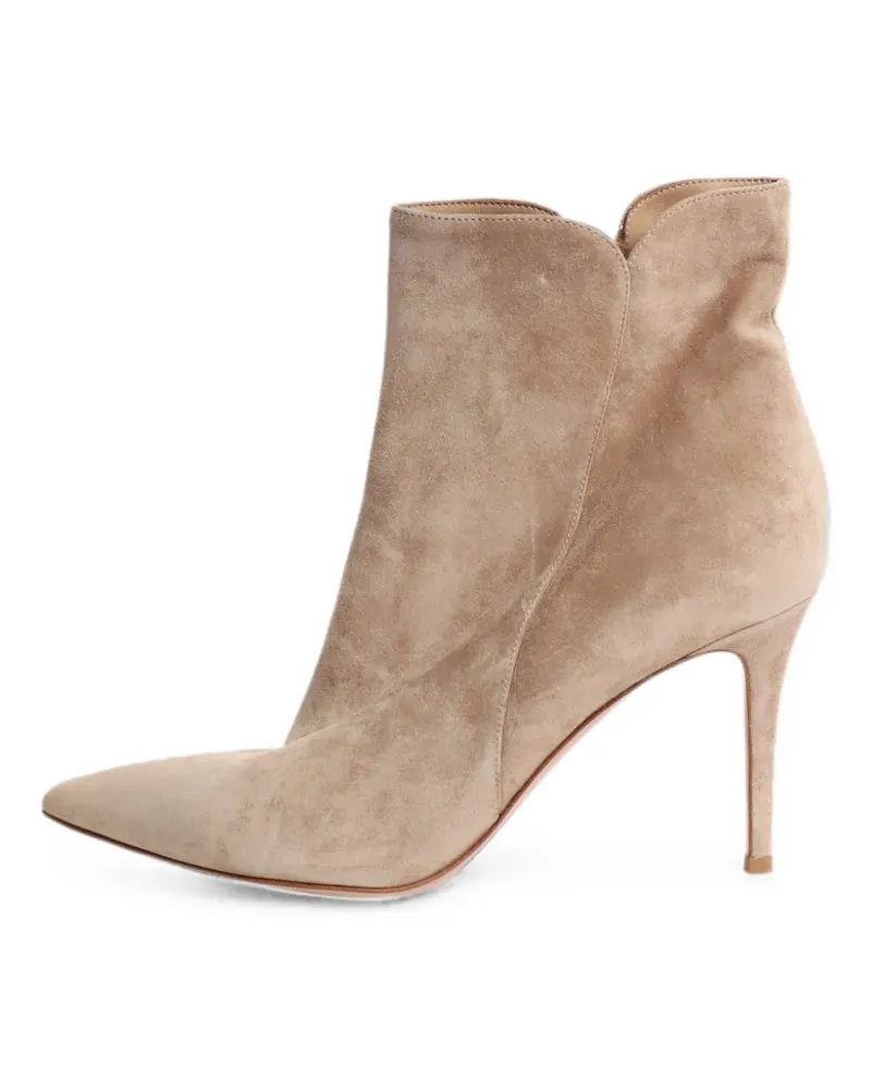 Gianvito Rossi pointed-toe suede ankle boots - Nude Nude