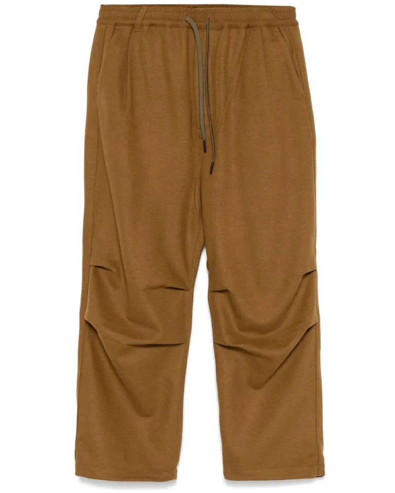 White Mountaineering Hose mit Biesen - Braun Braun