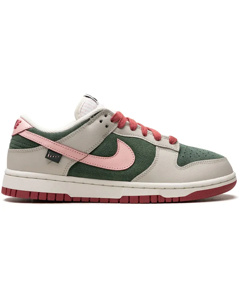 Nike Dunk Low SE All Petals United Sneakers - Grün Grün