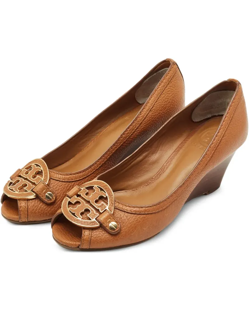 Tory Burch Amanda Peeptoe-Pumps mit Logo - Braun Braun