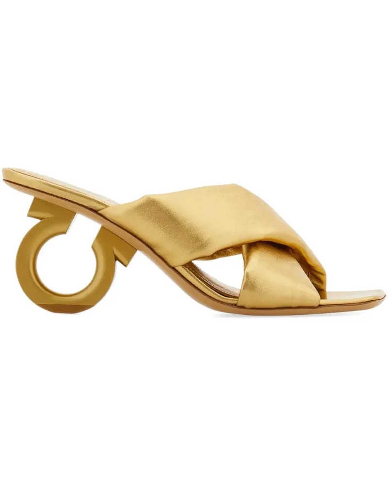 Ferragamo Wattierte Mules mit Gancini-Absatz - Gold Gold