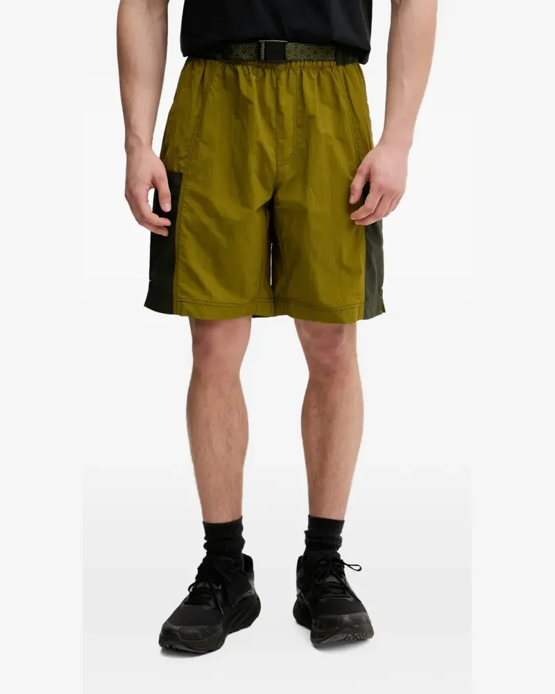 Columbia Sportswear Company Sequoia Grove™ Shorts in Panel-Optik - Grün Grün
