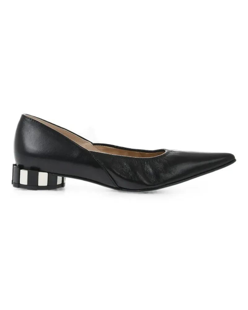 AMI Paris Plissierte Schuhe mit spitzer Kappe - Schwarz Schwarz