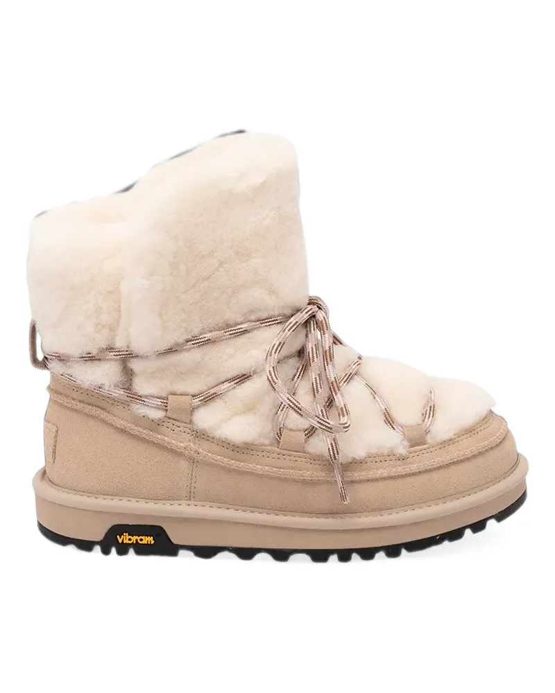 UGG Flauschige Stiefel mit klassischem Profil - Nude Nude