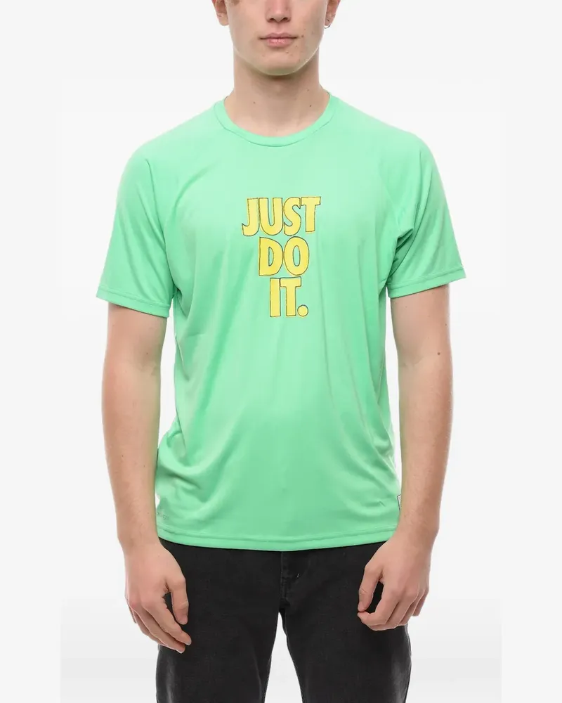Nike Kurzärmeliges T-Shirt mit Logo-Print - Grün Grün