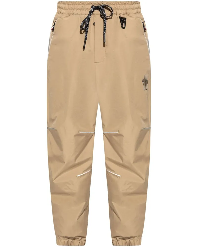 Moncler Jogginghose mit Logo-Prägung - Nude Nude