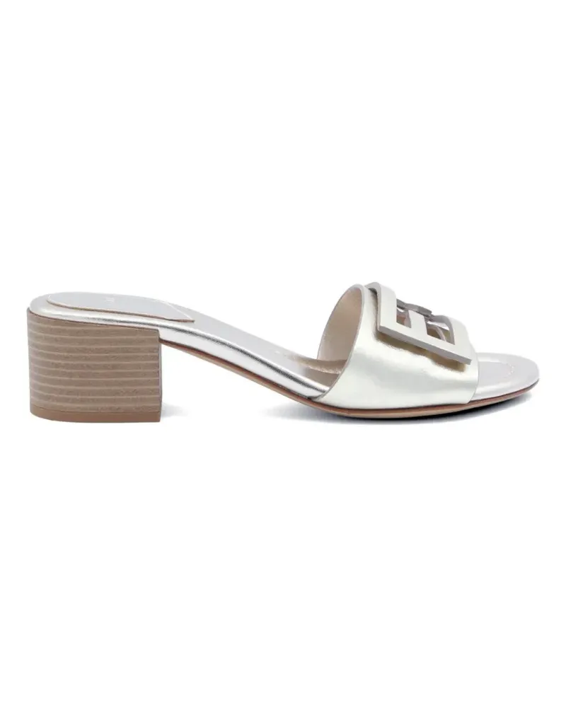 Fendi Baguette Sandalen mit Logo - Silber Silber