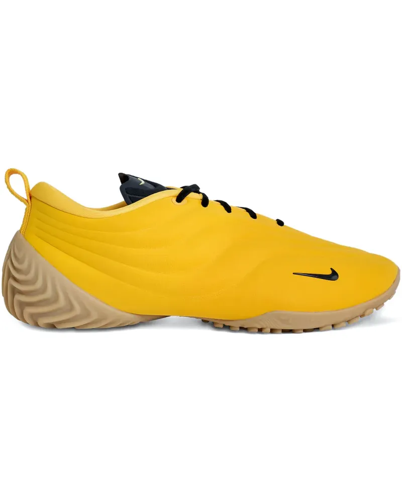 Nike Astra Ultra Sneakers mit Wellenmuster - Gelb Gelb