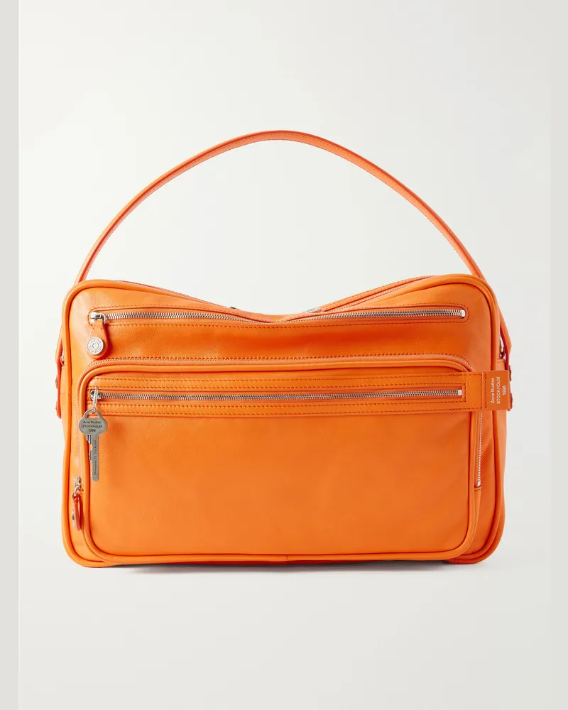 Acne Studios Camero Schultertasche aus strukturiertem Leder mit Verzierung Orange