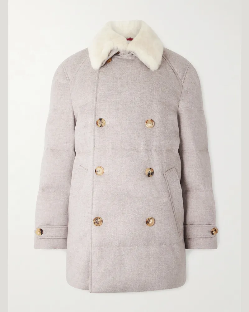 Brunello Cucinelli Doppelreihiger Daunenmantel aus gestepptem Kaschmir mit Shearling-Besatz Neutral