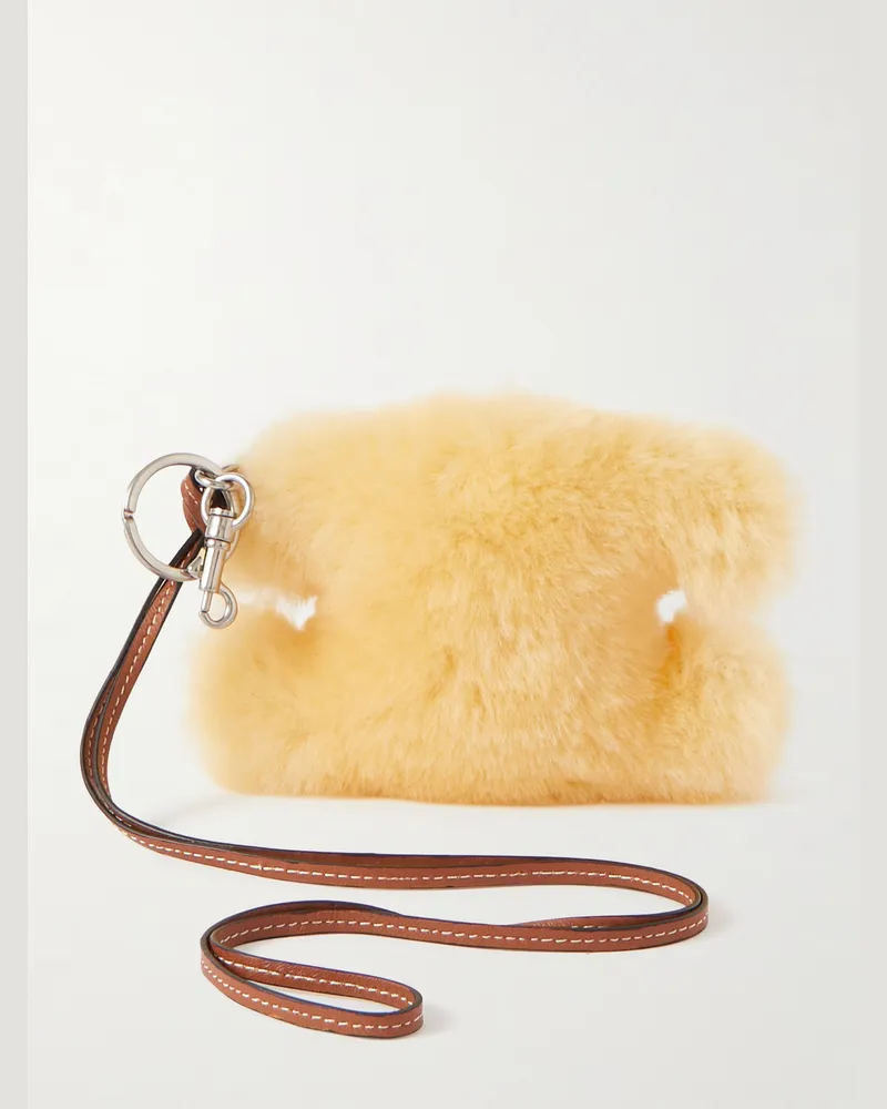 Celine Triomphe Schlüsselanhänger aus Shearling und Leder Gelb