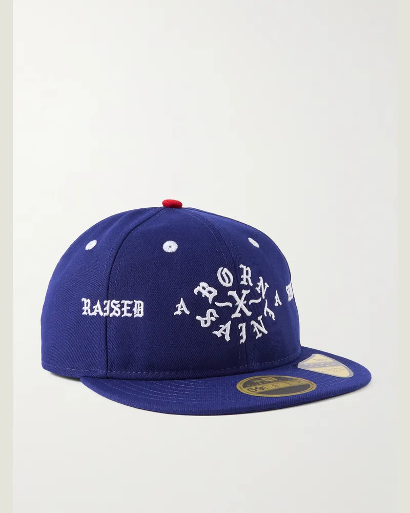 SAINT MXXXXXX Born X Raised + New Era Baseballkappe aus Canvas mit Stickereien Blau