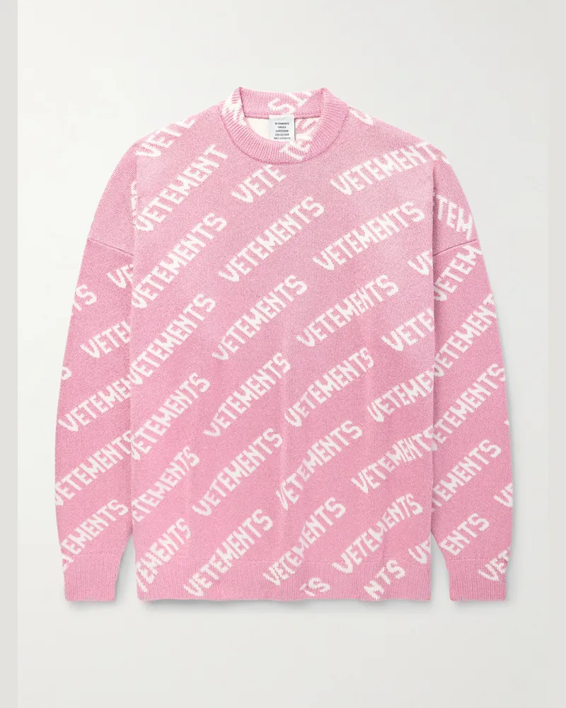 VETEMENTS Oversized-Pullover aus Metallic-Strick mit Intarsienlogomuster Pink