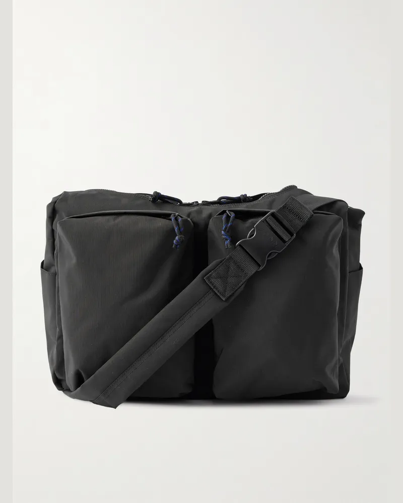 NN 07 Umhängetasche aus recyceltem Ripstop Schwarz