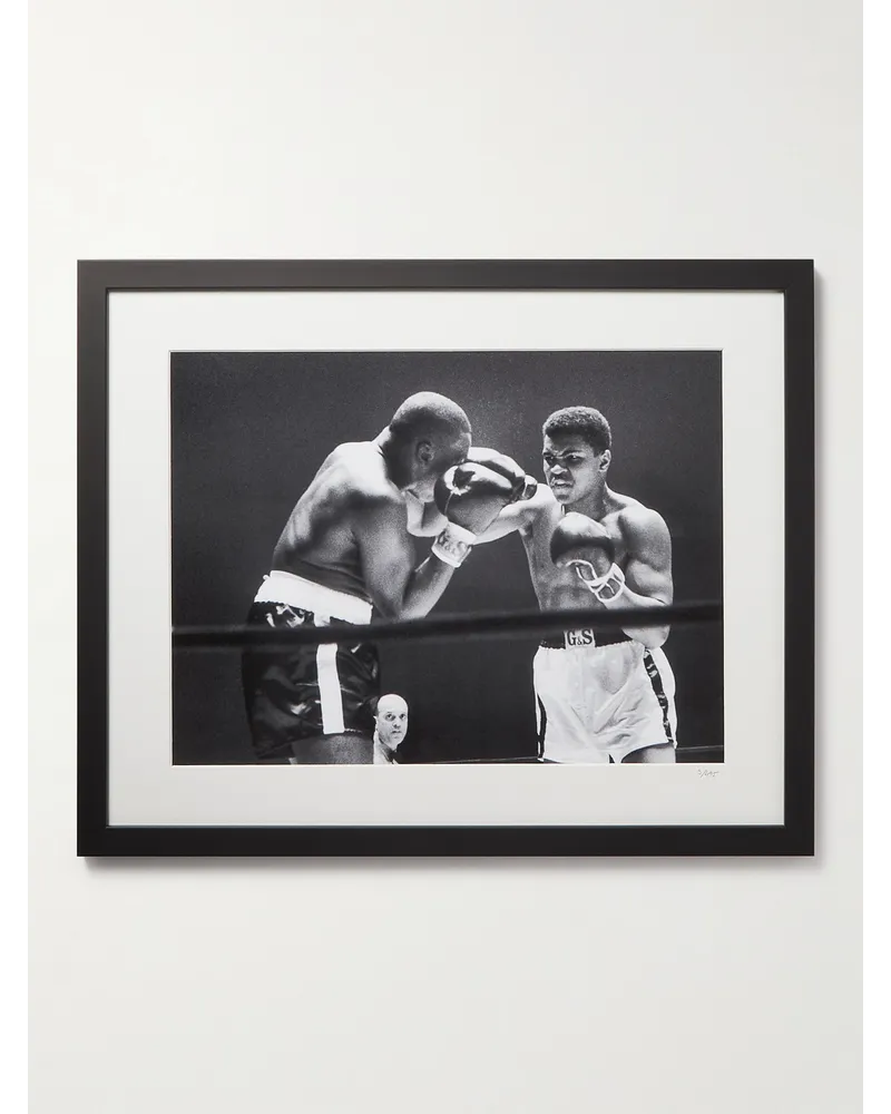 Sonic Editions 1963 Muhammad Ali vs Doug Jones – Gerahmter Fotodruck, 41 x 51 cm Mehrfarbig