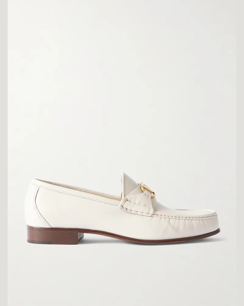 Valentino Garavani Loafers aus vollnarbigem Leder mit Logoverzierung Neutral