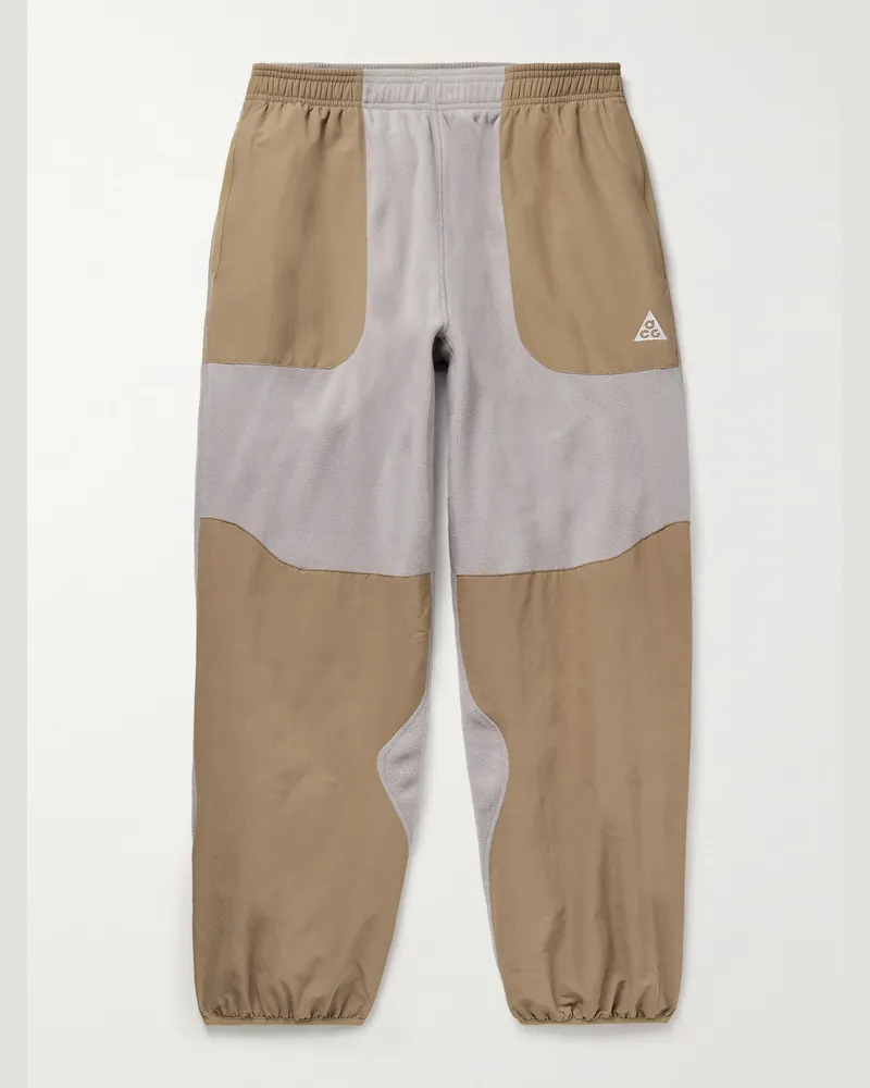 Nike ACG Wolf Tree schmal zulaufende Jogginghose aus Polartec®-Fleece und Nylon Braun