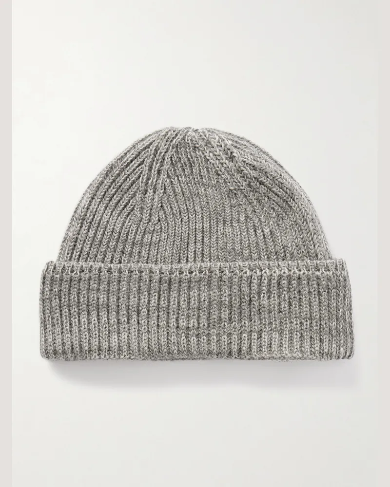 S.N.S Herning Fender Beanie aus Schurwolle in Rippstrick Grau