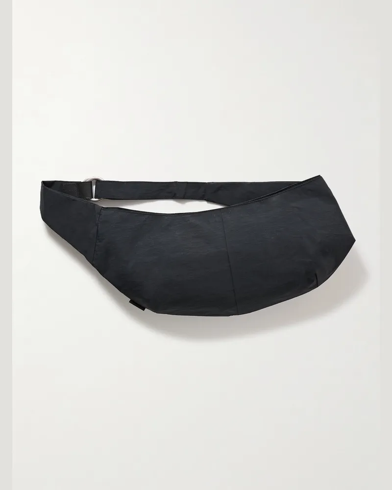 MASTER PIECE Sash Umhängetasche aus beschichtetem Nylon mit Lederbesatz Schwarz