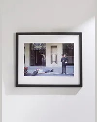 Sonic Editions 1969 Harris on the Pavement – Gerahmter Fotodruck, 41 x 51 cm Schwarz