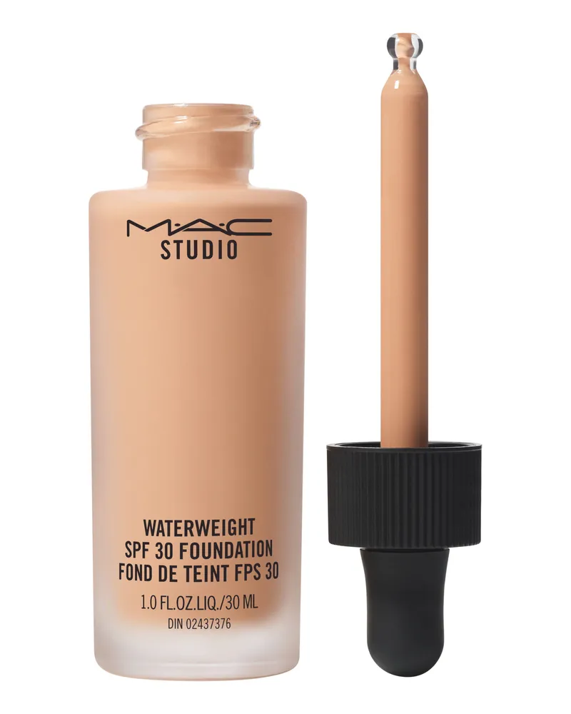 M∙A∙C Studio Waterweight SPF 30 Foundation Beige