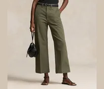 Chinohose mit ausgestelltem Bein
