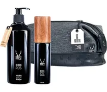 Herrenpflege Körperpflege Geschenkset Cedrus Hair & Body Wash 330 ml + Bodyshape Oil Serum 90 ml + Kulturtasche