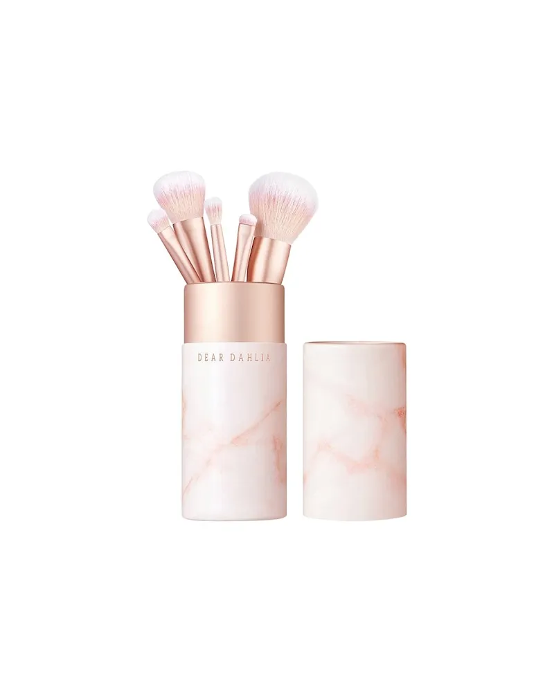 Dear Dahlia DEAR-DAHLIA Accessoires PinselPro Petal Brush Collection 1 Powder Brush + 1 Complexion Brush + 1 Tapered Blending Brush + 1 Eyeshadow Brush + 1 Flat Smudge Brush + 1 Brush Case 80,00 