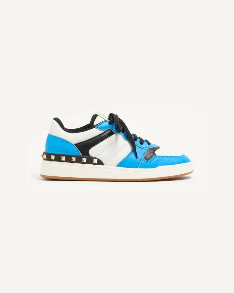 Valentino Garavani Zweifarbiger Freedots Sneaker aus Ziegenleder und Nappa-Kalbsleder mit Nietendetail Mann HIMMELBLAU/MEHRFARBIG Himmelblau