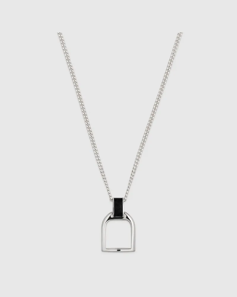Gucci Lange Staffa Halskette Mit Anhänger Undefined