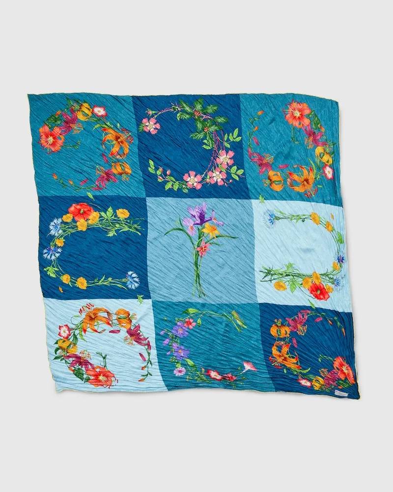 Gucci Châle En Soie À Imprimé Bleu