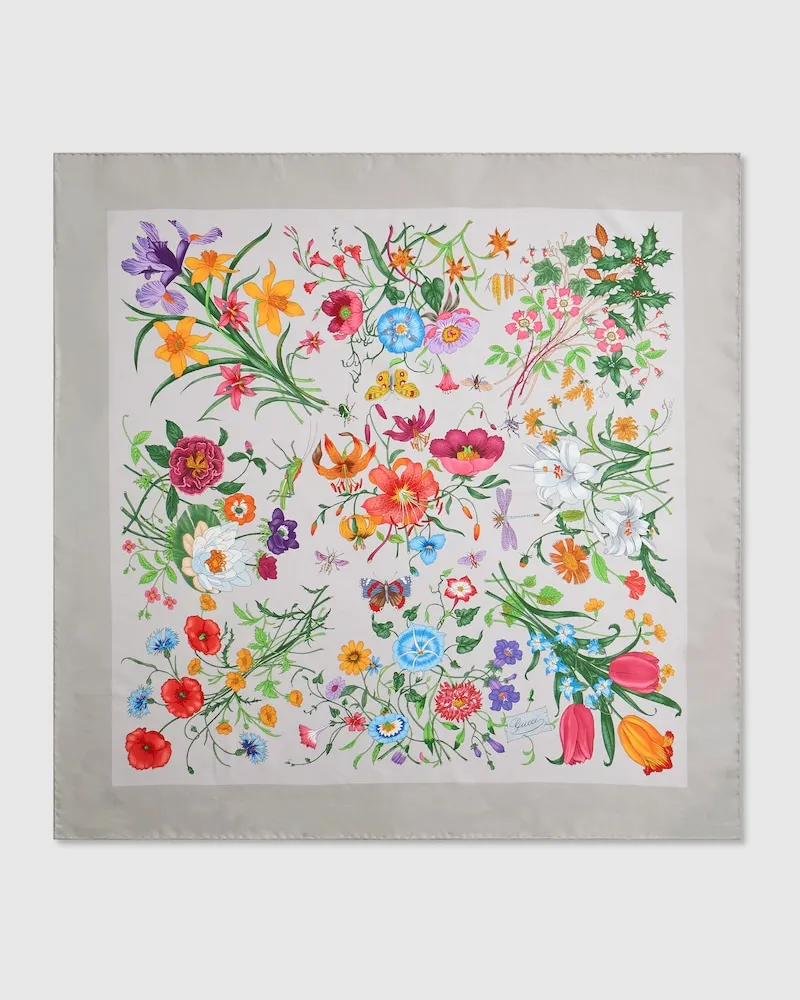 Gucci Vierecktuch aus Seidentwill mit Print Grau