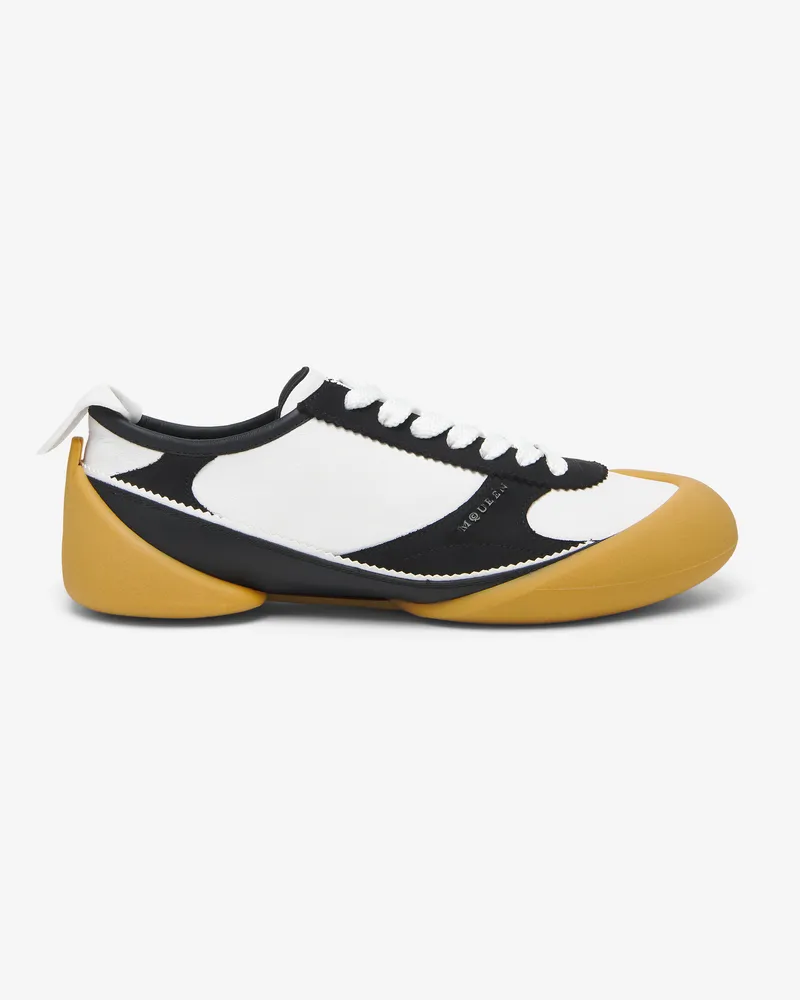 Alexander McQueen Flexion Sneaker - Item 828616WIAEQ1960 Schwarz