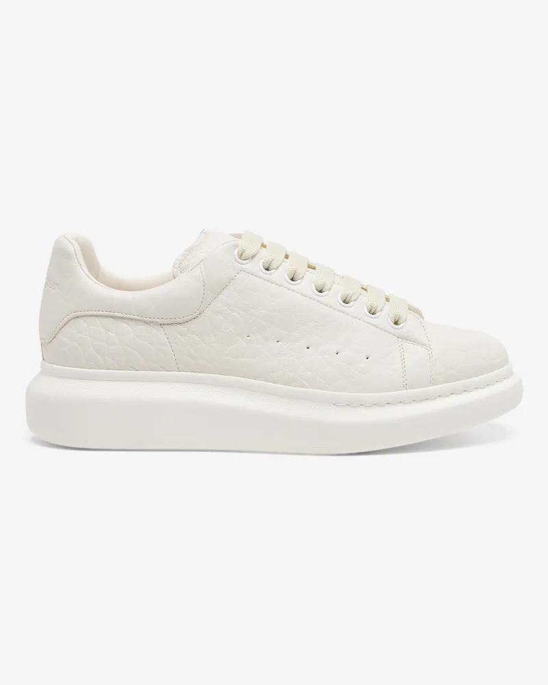 Alexander McQueen Oversized-Sneaker - Item 807881WHAEG9022 Off