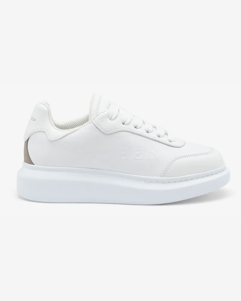 Alexander McQueen McQueen Oversized Sneaker - Item 837144WIAFO9006 Weiss