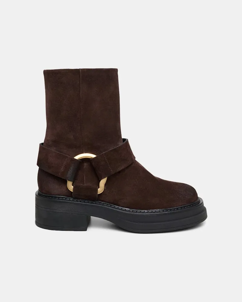 Dorothee Schumacher Kurze Combatboots aus gewachstem Wildleder mit Signature Ring-Detail Braun