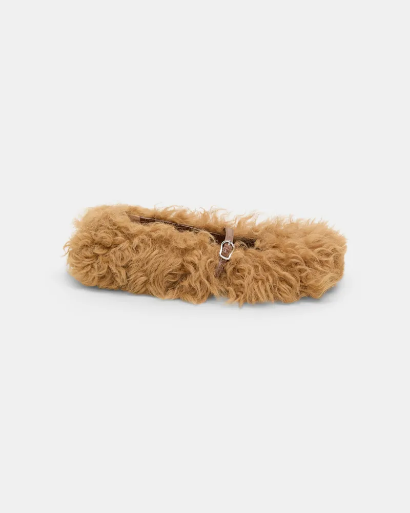 Dorothee Schumacher Mary-Janes aus Lammfell Gelb