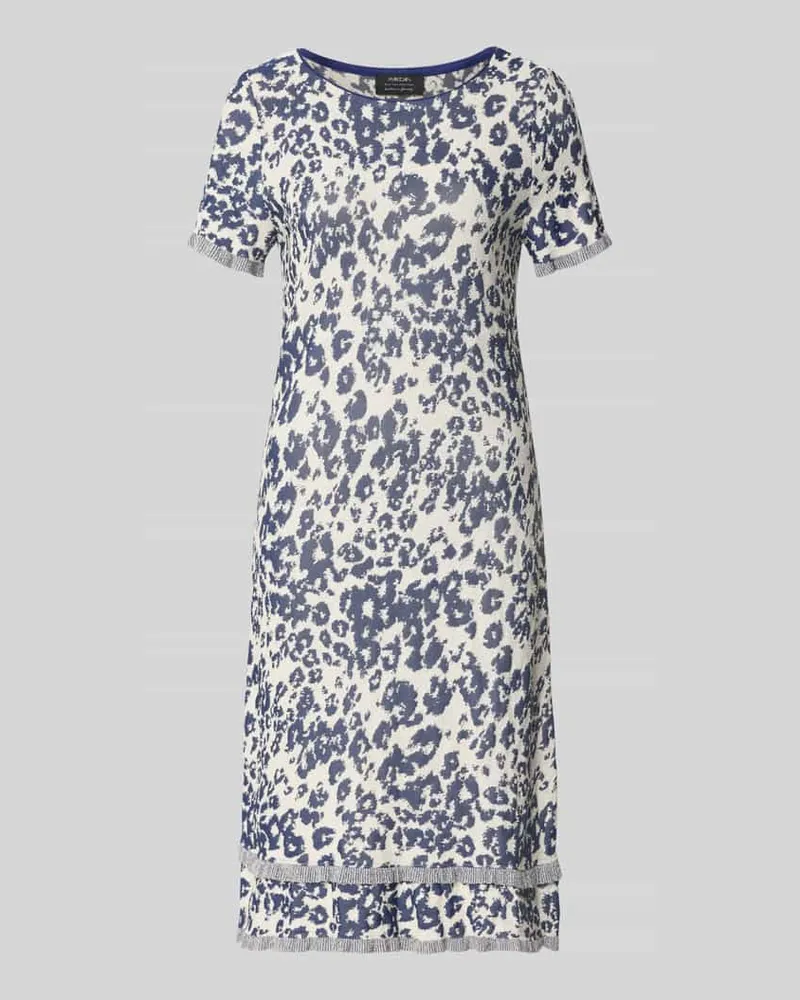 Marc Cain Knielanges Strickkleid aus Viskose-Mix im Allover-Look Offwhite